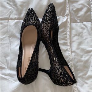 L LORRAINE PUMPS ‼️